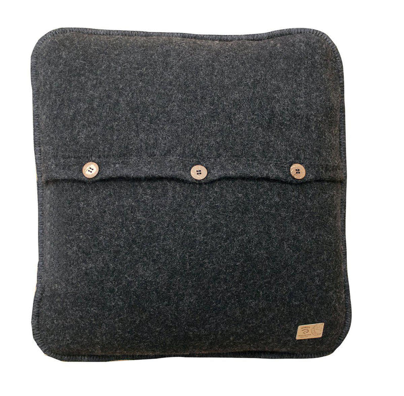 4100164055_Pillow_button_055